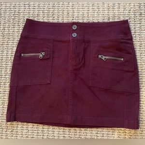 NWT Abercrombie Wine Coloured Zippered Mini Skirt